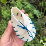 ราคาส่ง รองเท้าจิ๋ว 5 กิโลกรัม ขนมขัดฟันสุนัข เหมาะสำหรับน้องหมาที่ชอบแทะ ขัดฟันสุนัข รองเท้าหนังวัว ขนมขัดฟันหมา ขนมหมา - Image 3