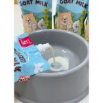 นมแพะสเตอริไลส์ 120ml ซองใหญ่ อู่จี๊ (Ougie) ผสมทอรีน สำหรับลูกสุนัขและลูกแมว ย่อยง่าย บำรุงร่างกาย - Image 3