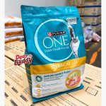 อาหารแมว Purina One 2.7 กก. สำหรับแมวทำหมัน อายุ 1 ปีขึ้นไป สูตรไก่ Sterilcat with chicken ถุงใหญ่ - Image 2